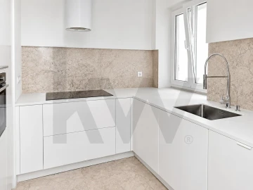 Apartamento T4 para Venda em Avenidas Novas