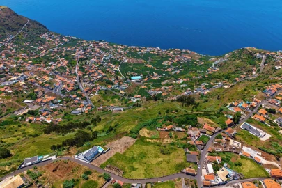 Terreno para Venda em Arco da Calheta