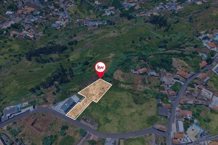 Terreno para Venda em Arco da Calheta Foto 14