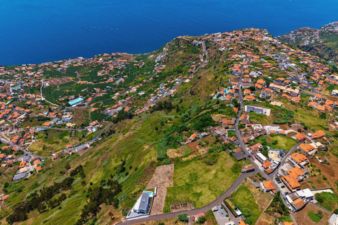 Terreno para Venda em Arco da Calheta Foto 17