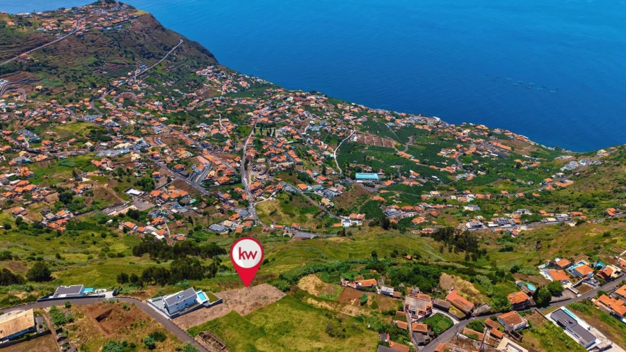 Terreno para Venda em Arco da Calheta