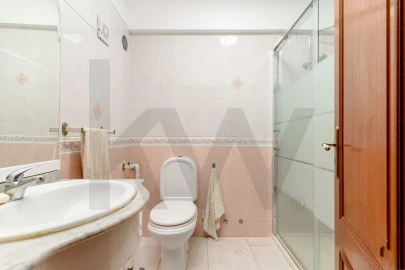 Apartamento T2 para Venda em Corroios
