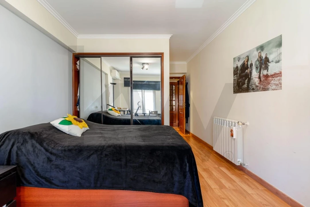 Apartamento T2 para Venda em Corroios Foto 21