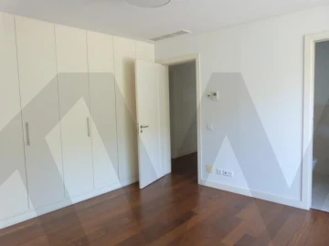 Apartamento T3 para Arrendamento em Cascais e Estoril