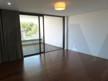 Apartamento T3 para Arrendamento em Cascais e Estoril