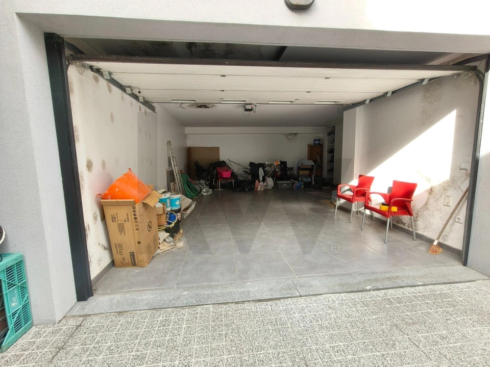 Moradia T3 para Venda em Nogueira e Silva Escura Foto 28