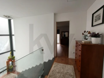 Moradia T3 para Venda em Nogueira e Silva Escura