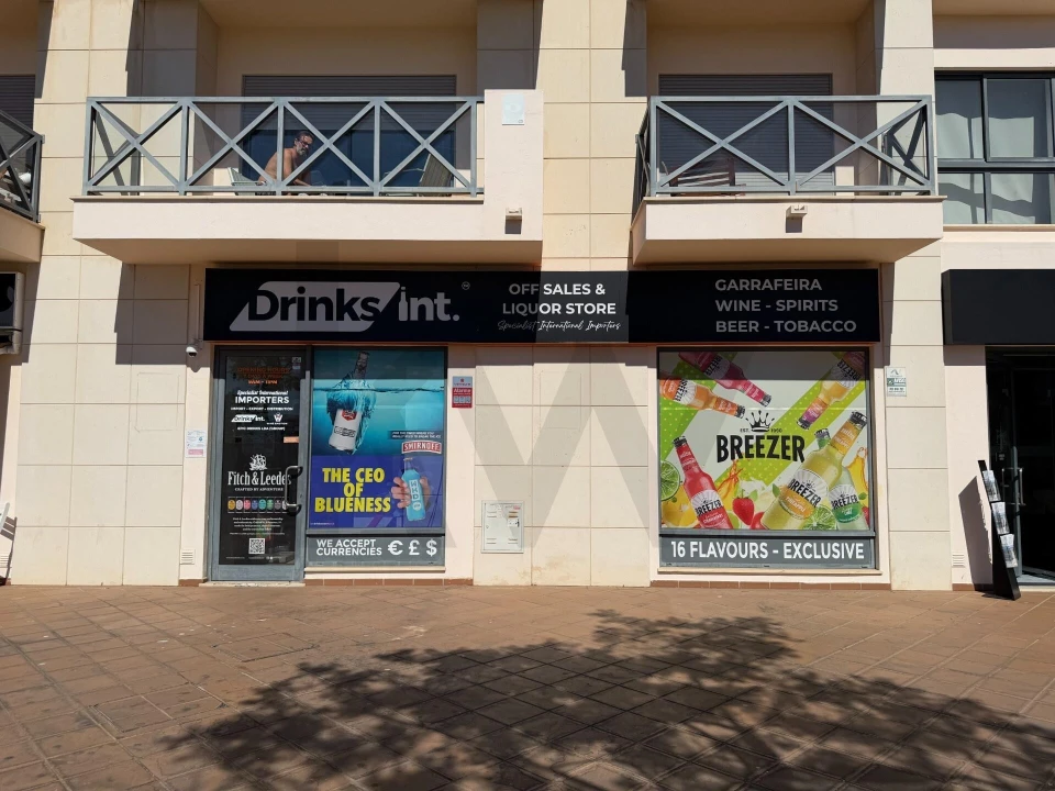 Loja para Arrendamento em Albufeira e Olhos de Água Foto 7