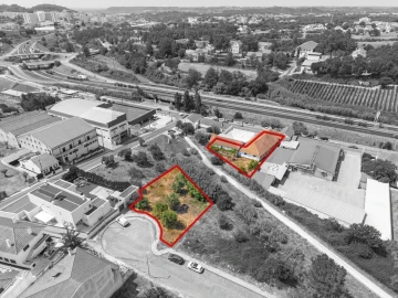 Armazém para Venda em Romeira e Várzea
