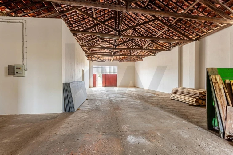 Armazém para Venda em Romeira e Várzea Foto 4