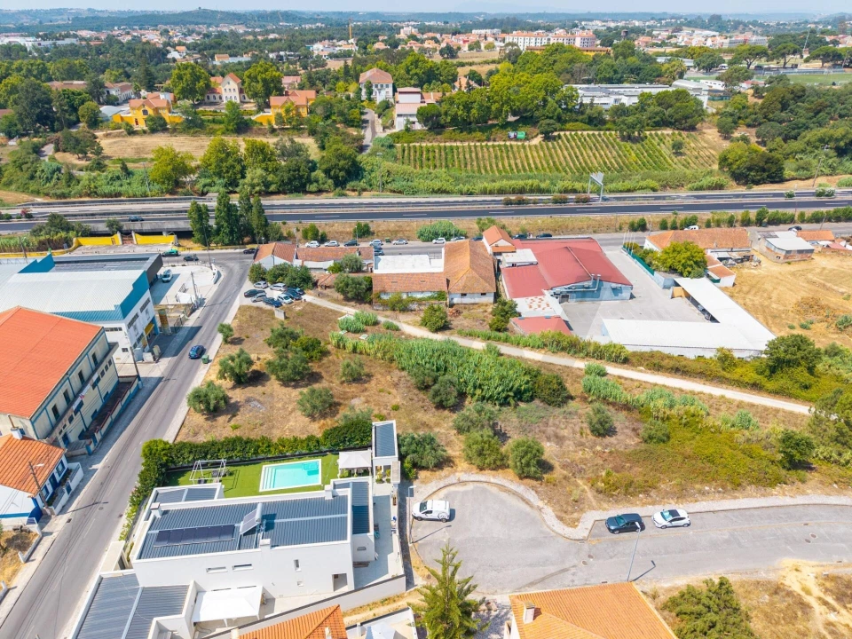 Armazém para Venda em Romeira e Várzea Foto 23