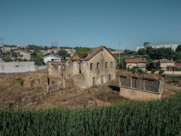 Quinta T3 para Venda em Santa Maria da Feira, Travanca, Sanfins e Espargo
