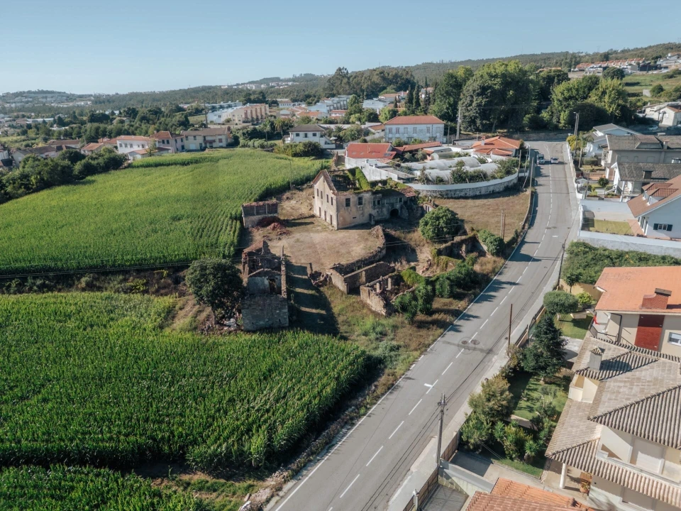 Quinta T3 para Venda em Santa Maria da Feira, Travanca, Sanfins e Espargo Foto 1