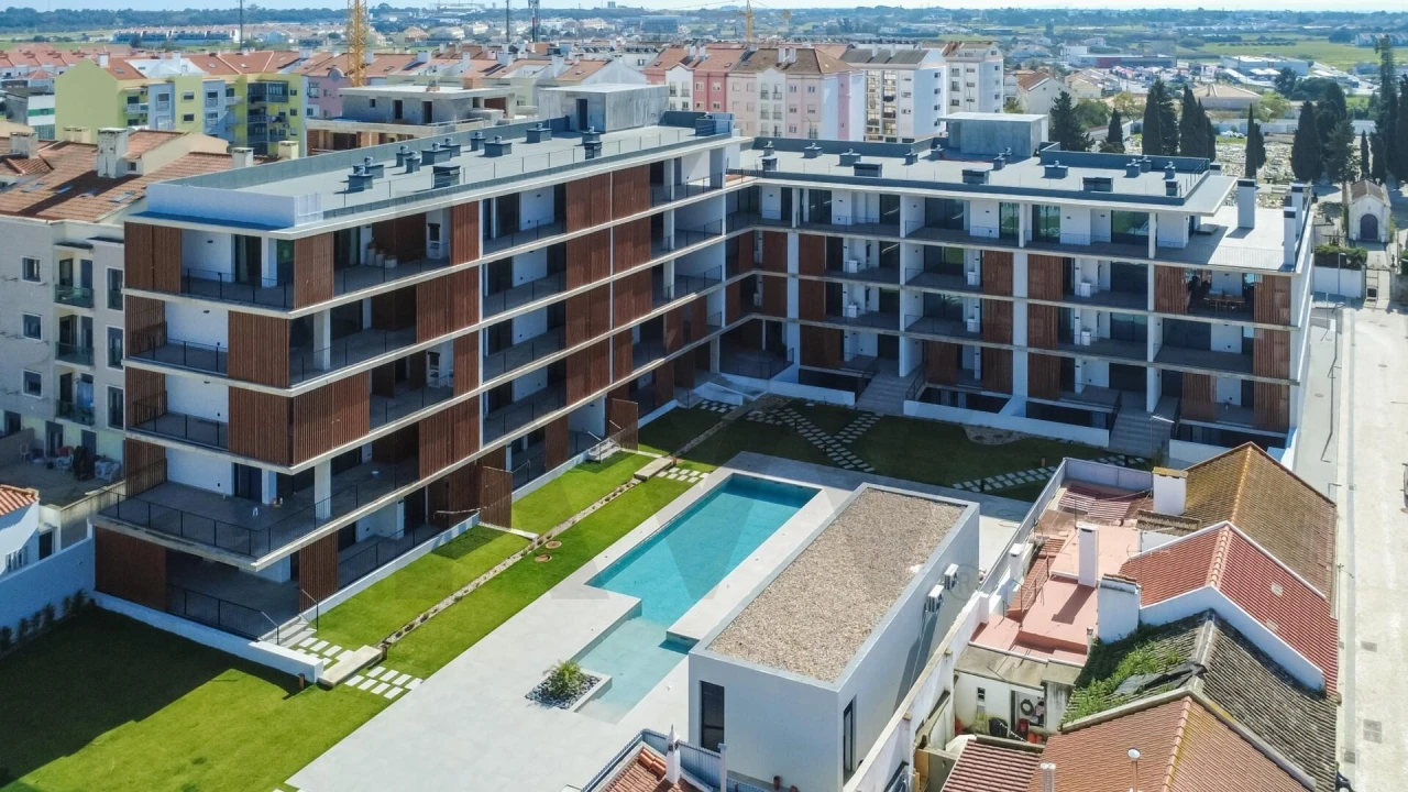 Apartamento T3 para Venda em Alcochete Foto 28