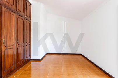 Moradia T2 para Venda em Escapães
