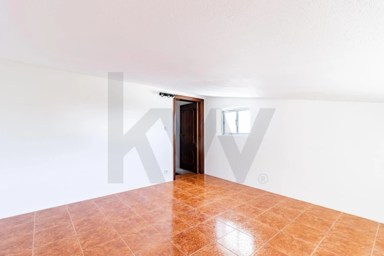 Moradia T2 para Venda em Escapães Foto 17