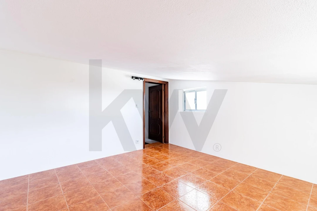 Moradia T2 para Venda em Escapães Foto 17