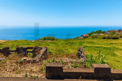 Terreno para Venda em Arco da Calheta