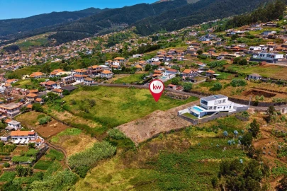 Terreno para Venda em Arco da Calheta