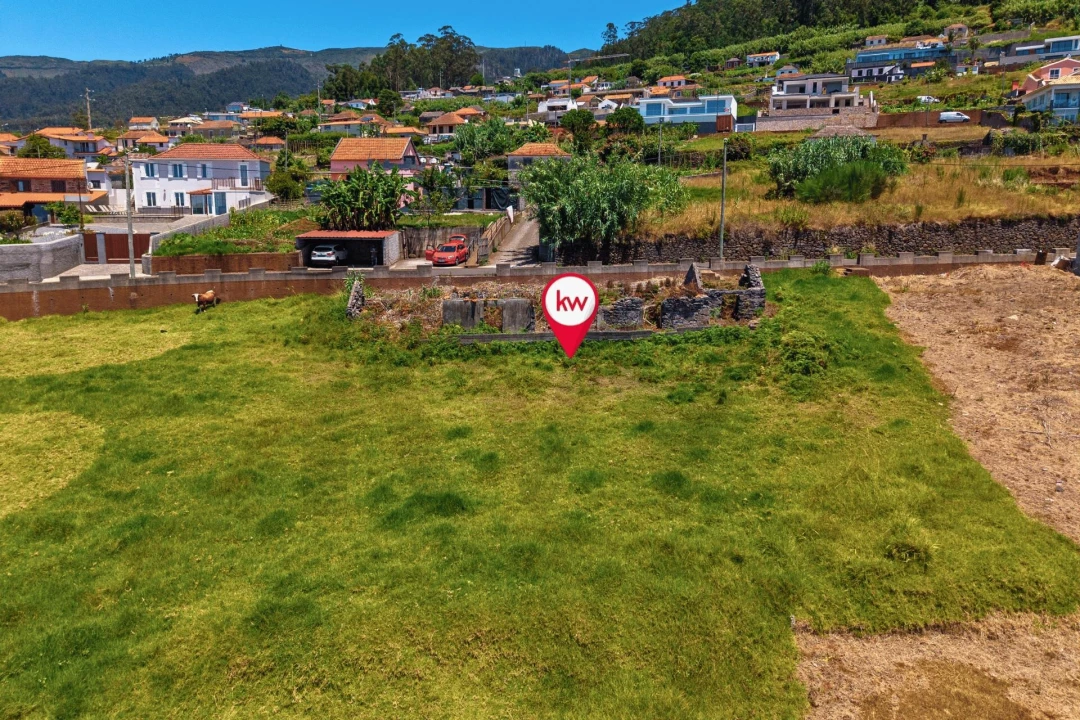 Terreno para Venda em Arco da Calheta Foto 45