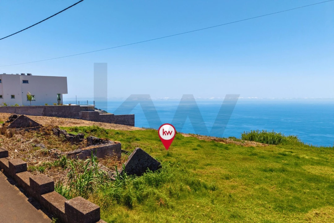 Terreno para Venda em Arco da Calheta Foto 34