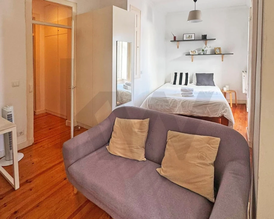 Apartamento para Venda em Santa Maria Maior Foto 2