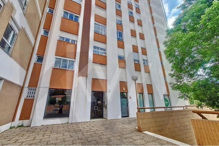 Apartamento T3 para Venda em Santa Clara Foto 29