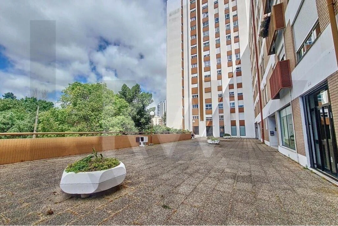Apartamento T3 para Venda em Santa Clara Foto 28
