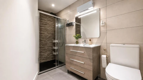 Apartamento T4 para Venda em Mina de Água