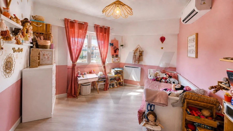 Apartamento T4 para Venda em Mina de Água Foto 8