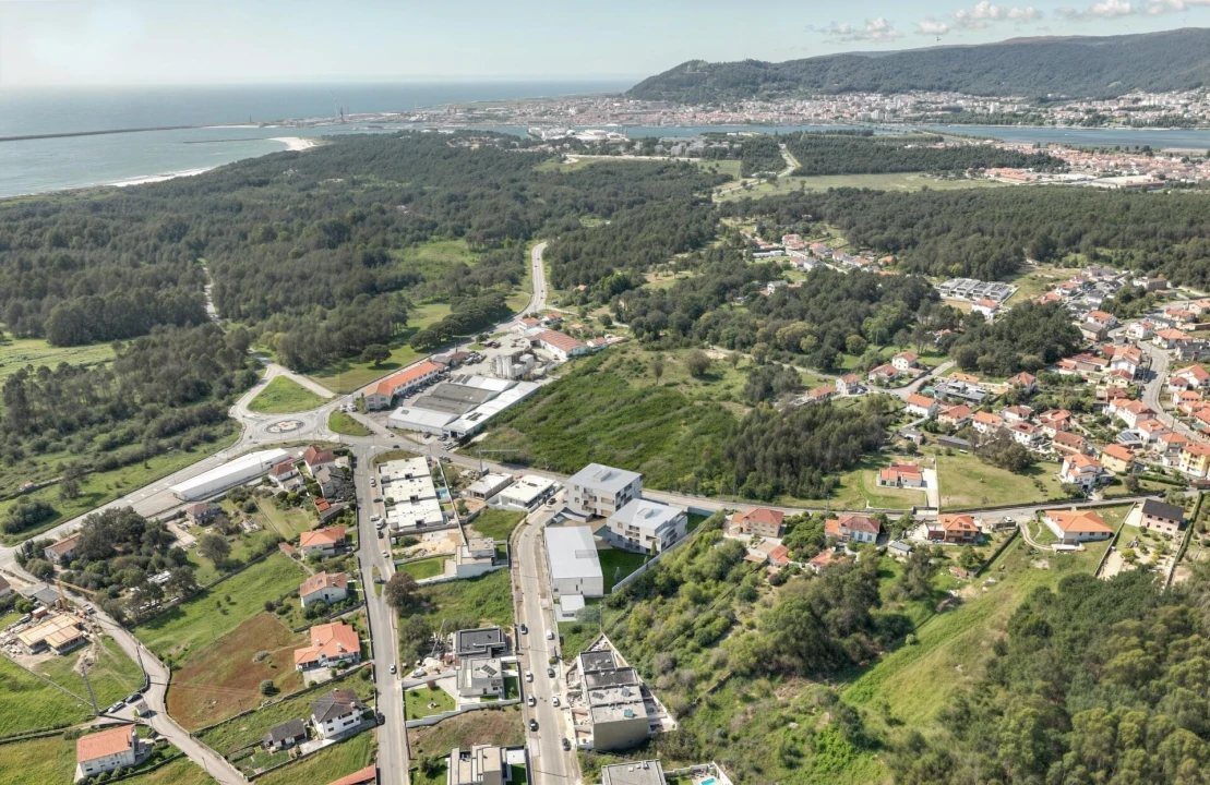 Apartamento T2 para Venda em Vila Nova de Anha Foto 26