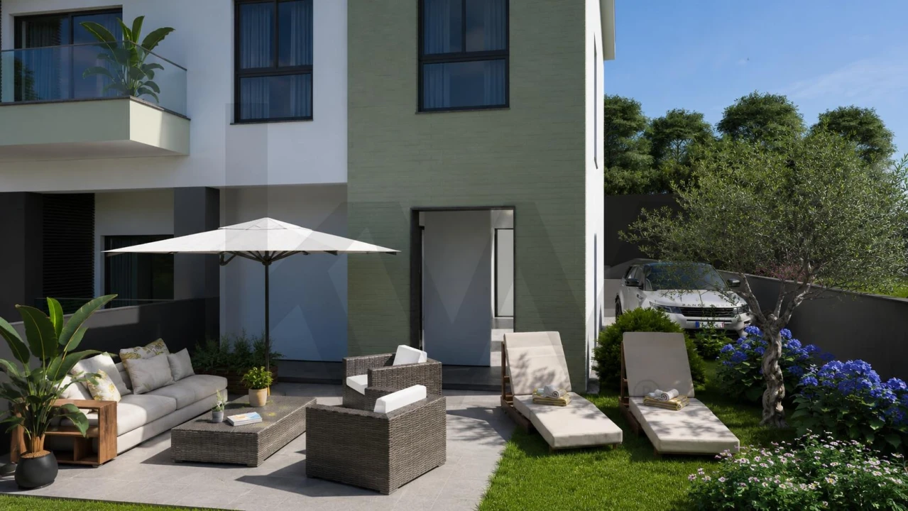 Apartamento T2 para Venda em Caniço Foto 10
