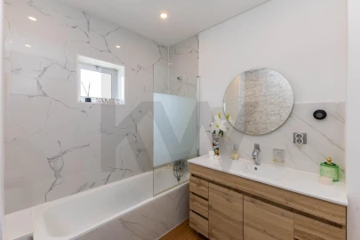 Apartamento T3 para Venda em Pedroso e Seixezelo