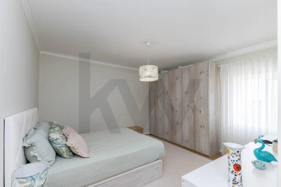 Apartamento T3 para Venda em Pedroso e Seixezelo