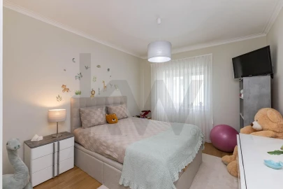 Apartamento T3 para Venda em Pedroso e Seixezelo