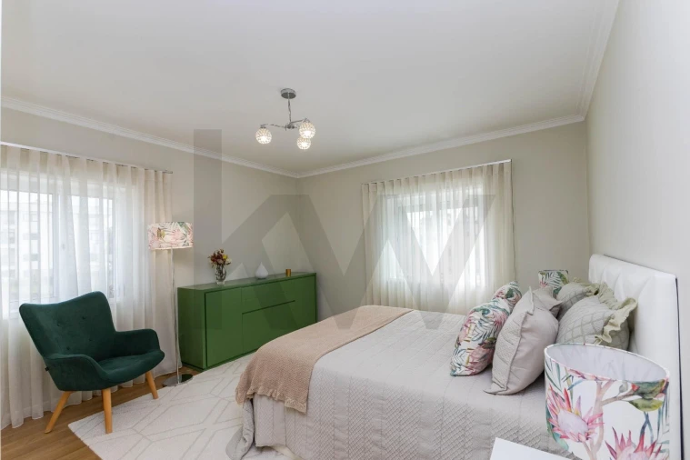 Apartamento T3 para Venda em Pedroso e Seixezelo Foto 24