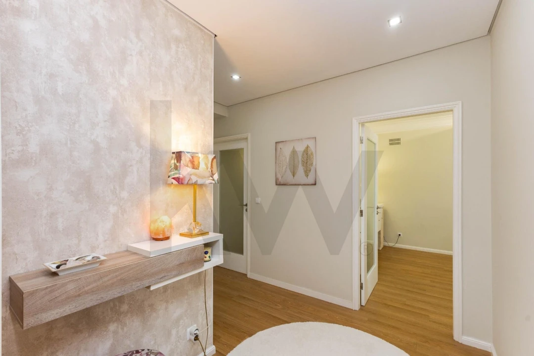 Apartamento T3 para Venda em Pedroso e Seixezelo Foto 4