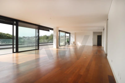 Apartamento T3 para Arrendamento em Cascais e Estoril