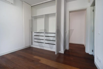 Apartamento T3 para Arrendamento em Cascais e Estoril