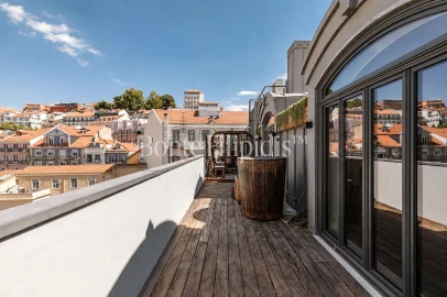 Apartamento T4 para Venda em Misericórdia