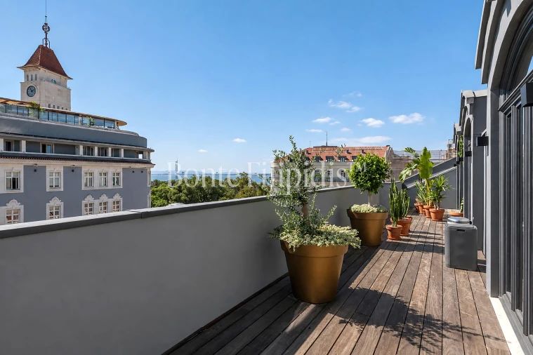 Apartamento T4 para Venda em Misericórdia Foto 45