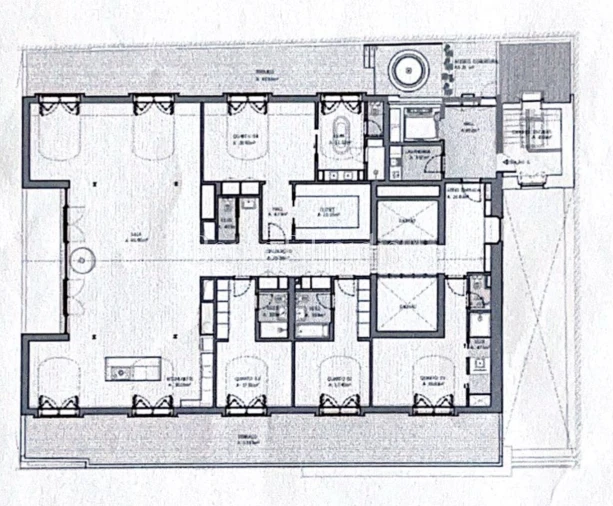 Apartamento T4 para Venda em Misericórdia Planta 1