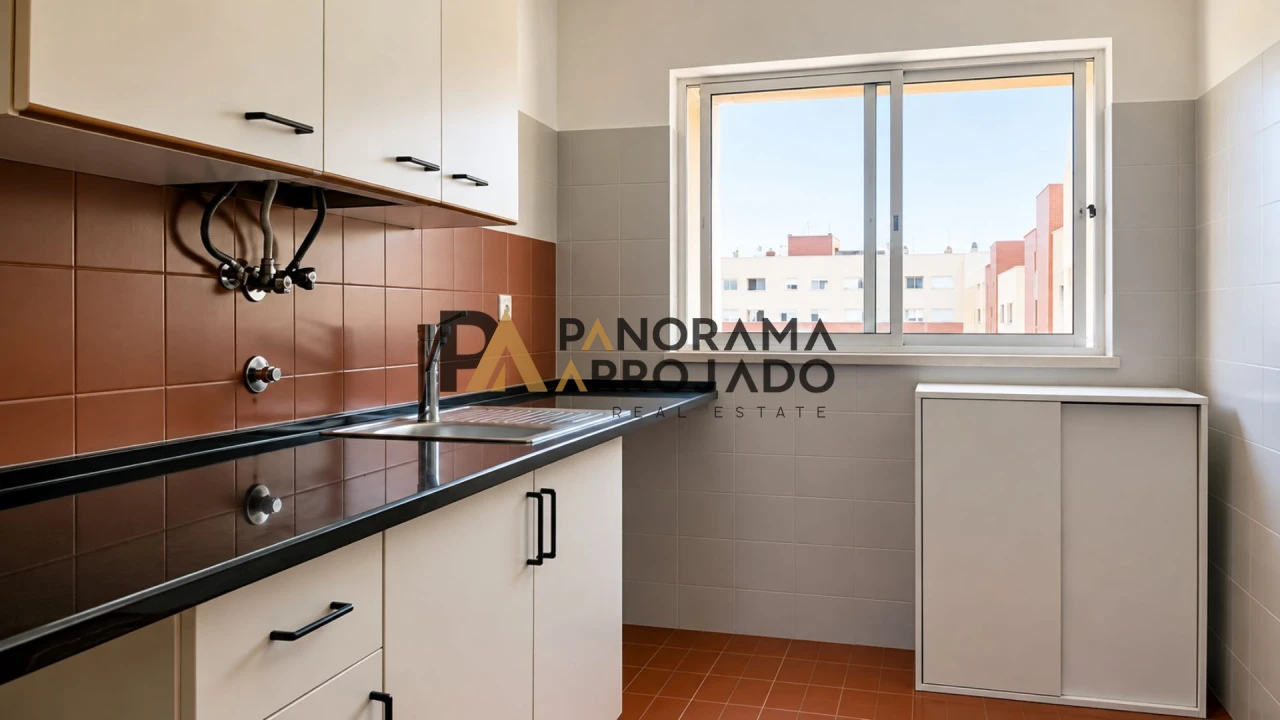 Apartamento T2 para Venda em Caparica e Trafaria Foto 2