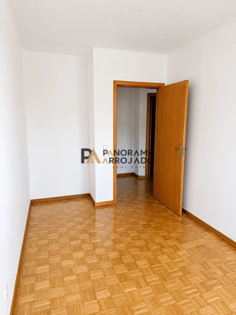 Apartamento T2 para Venda em Caparica e Trafaria