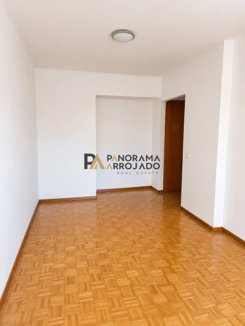 Apartamento T2 para Venda em Caparica e Trafaria