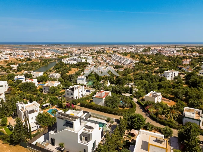 Moradia T5 para Venda em Tavira (Santa Maria e Santiago) Foto 33