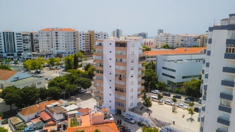 Apartamento T2 para Venda em Portimão