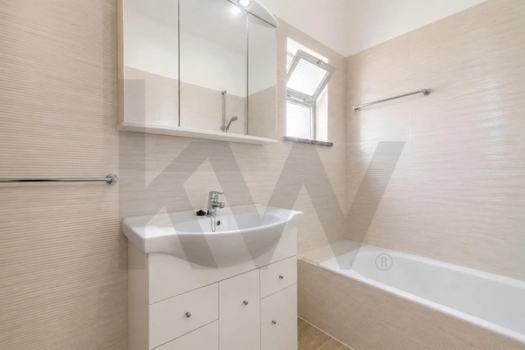 Apartamento T2 para Venda em Portimão Foto 19