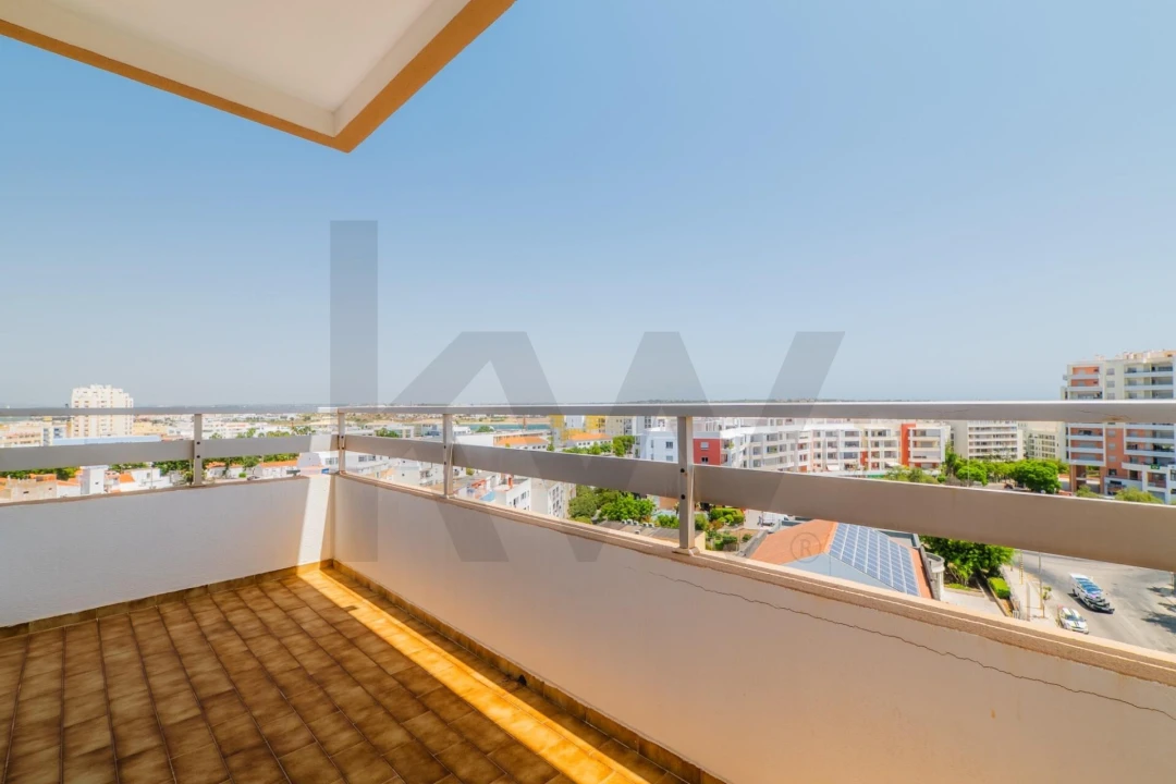 Apartamento T2 para Venda em Portimão Foto 22