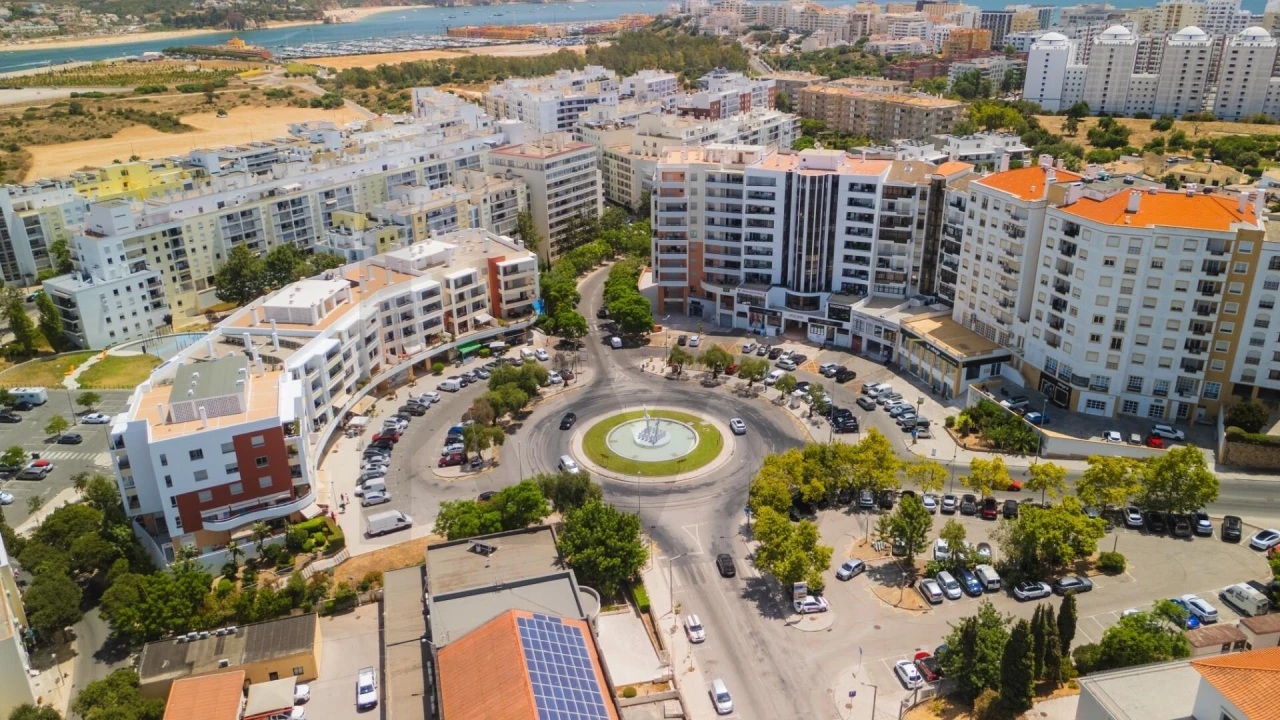 Apartamento T2 para Venda em Portimão Foto 39